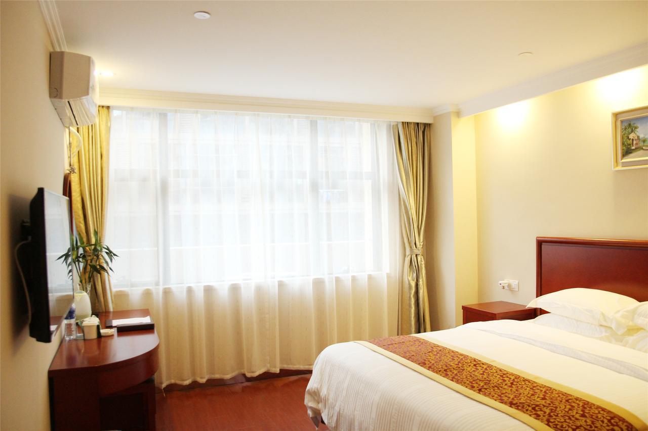 Greentree Inn Anhui Huaibei Renmin Road Business Hotel Екстер'єр фото