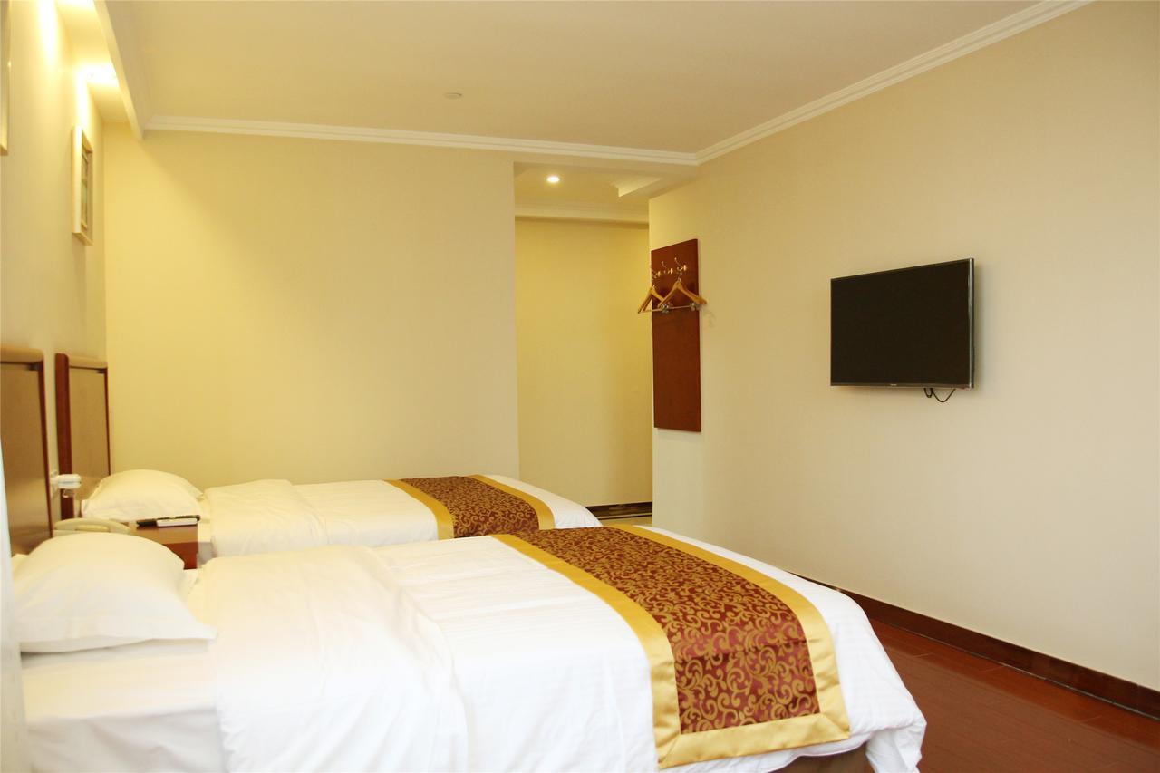 Greentree Inn Anhui Huaibei Renmin Road Business Hotel Екстер'єр фото