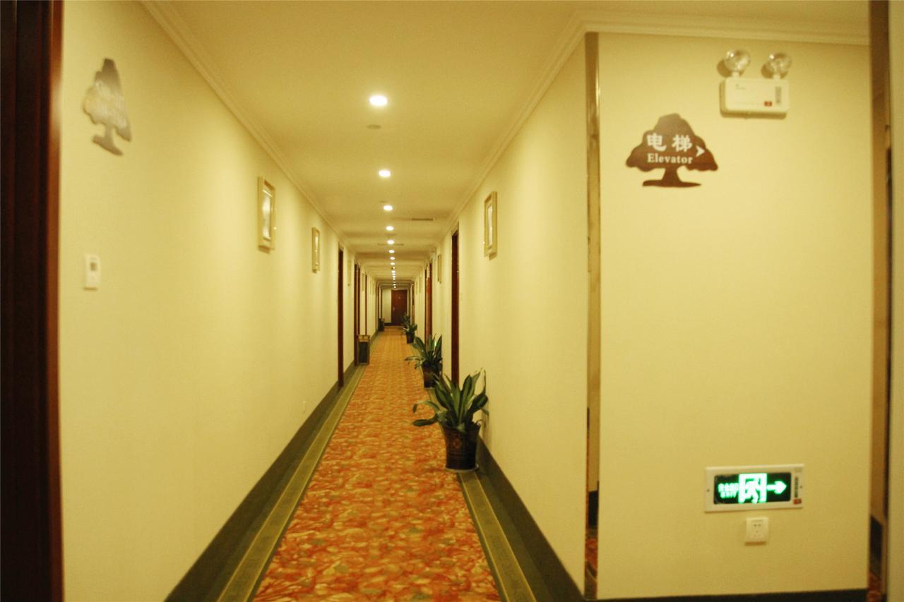 Greentree Inn Anhui Huaibei Renmin Road Business Hotel Екстер'єр фото