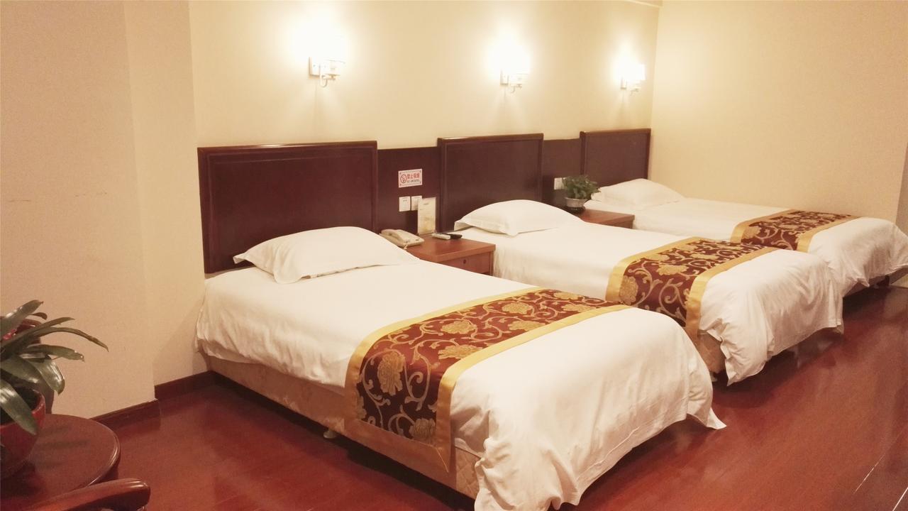 Greentree Inn Anhui Huaibei Renmin Road Business Hotel Екстер'єр фото